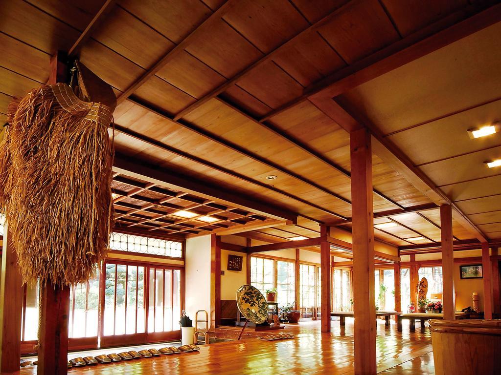 Rankeisou Hotel Sanjo Exterior photo